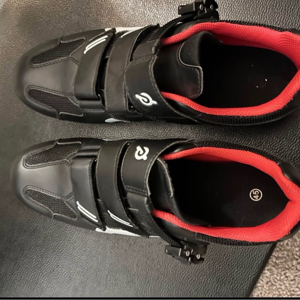 Peloton Cycling Shoes - men’s size 11